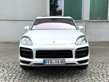 Porsche Cayenne - 2