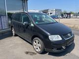 Volkswagen Touran Highline DSG/Klima/Navi/Cruise/Pdc/S.Dach - Volkswagen Touran aus 2005: Highline