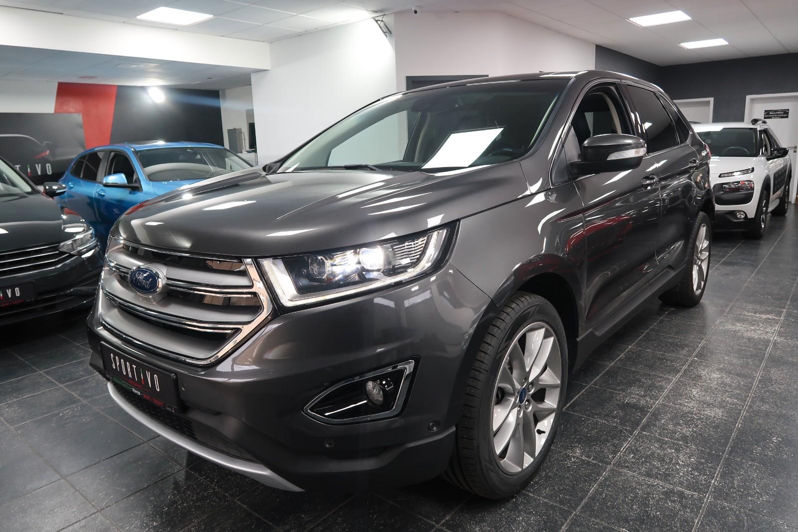 Ford Edge Titanium 4x4*Led*Kamera*Pano*Navi*Acc*8Fach