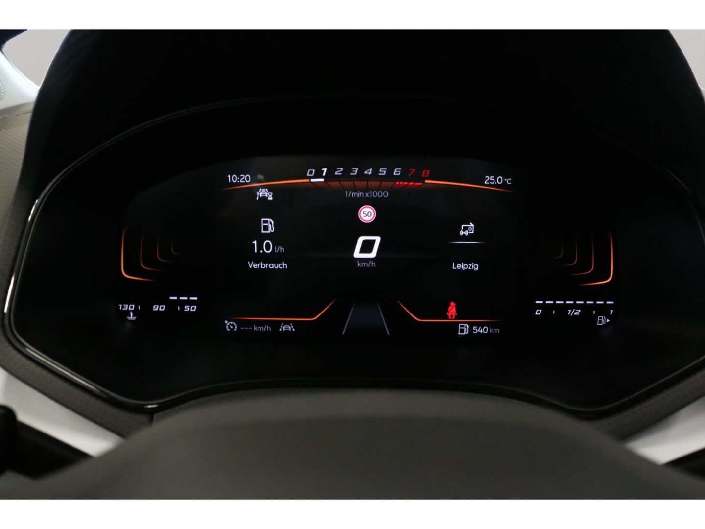 Fahrzeugabbildung SEAT Arona Road Edition Tempo Navi DAB LED PDC SHZ