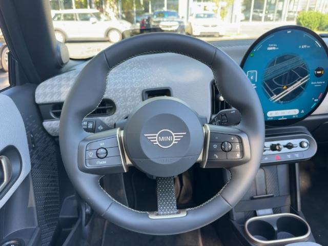 MINI Cooper S Cabrio HUD Navi HarmanKardon LED Kurven