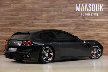 صورة 10 لـ 2017 Ferrari GTC4LUSSO
