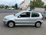 Volkswagen Polo 1.4 55kW 16V Highline*SPORT SITZE*KLIMA*RCD - Volkswagen Polo 16v mit Benzin-Antrieb
