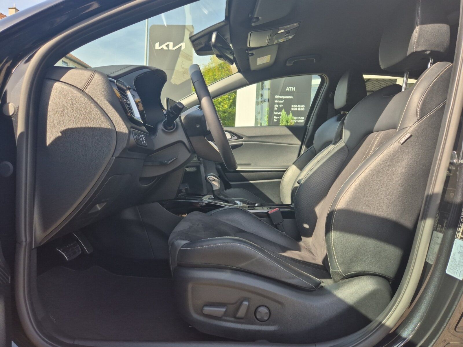 Fahrzeugabbildung Kia Xceed 1.5 T-GDI Black Xdition Xclusive-Paket