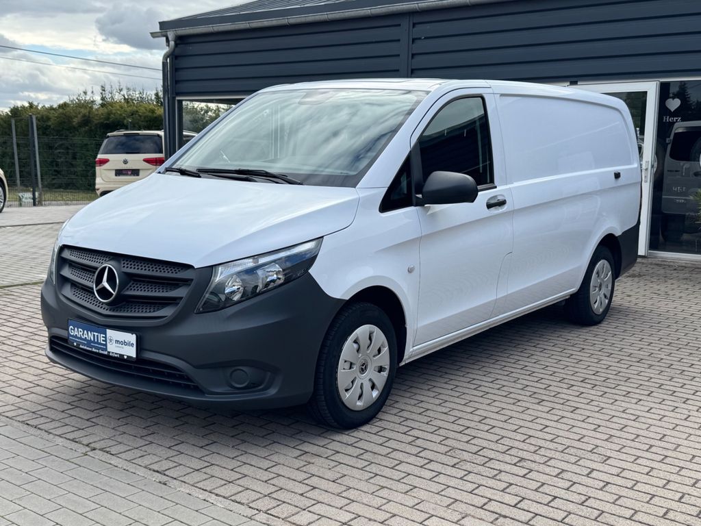 Image of Mercedes-Benz Vito
