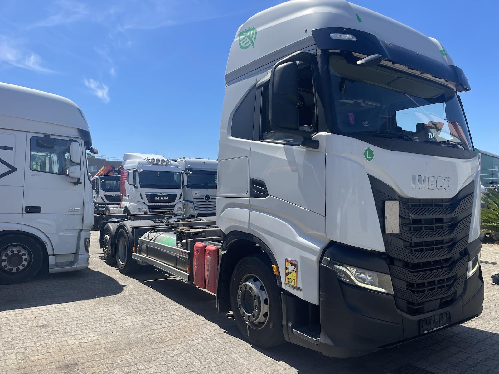 Iveco 460 / AS 260 SY 6x2
