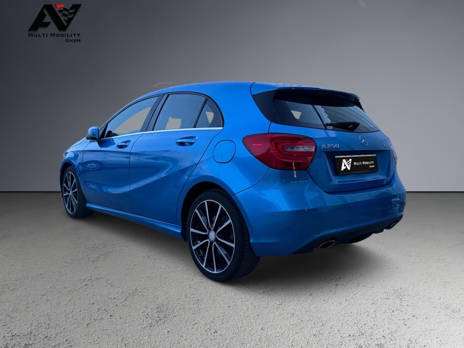 Mercedes-Benz A 250 4Matic Automatik/Distronic/el. Sitz/Kam/BT