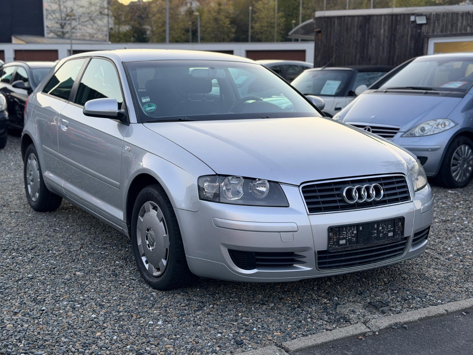 Audi A3 1.6 Ambiente/Shz/Tempomat