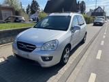 Kia carens 2.0l Automatik 7sitzer Ahk sche... - gebrauchte Kia Carens aus dem Jahr 2008