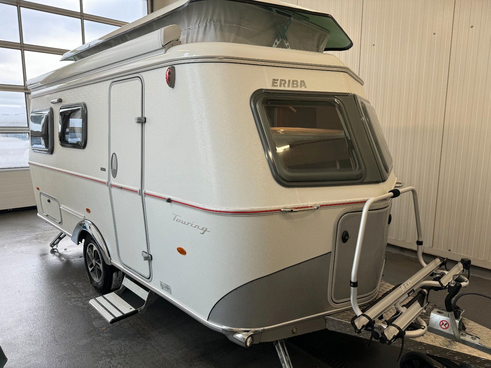 Fahrzeugabbildung HYMER / ERIBA / HYMERCAR Eriba Touring 560  - 9.099€ SPAREN!