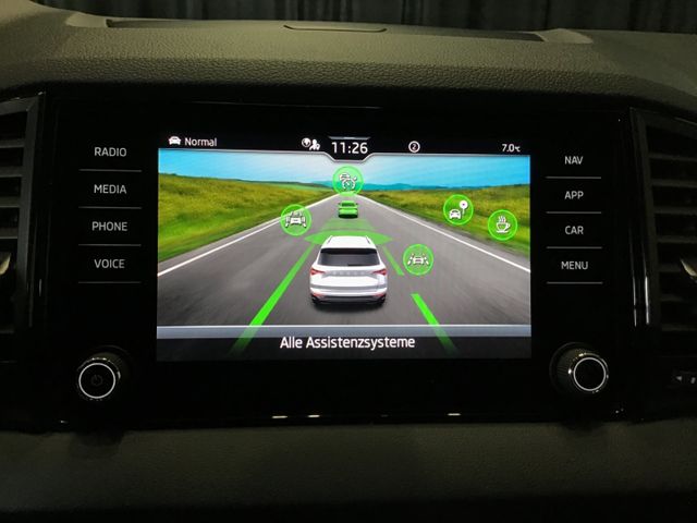 Fahrzeugabbildung Skoda Karoq Sportline 1.5 TSI DSG/Navi/ACC/SHZ/Matrix