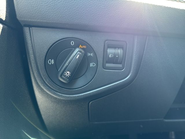 Polo ACTIVE 1.0 TSI APP-CON LED PDC SHZG