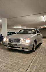 Mercedes-Benz Mercedes W210 E200 Garagenfahrzeug, Rentne... - gebrauchte Mercedes-Benz E 200 aus dem Jahr 1999