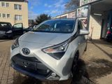 Toyota Aygo AYGO x-sky - Toyota in Duisburg