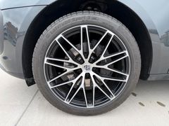 PORSCHE Macan T PANO/LUFT/21" PORSCHE Macan T PANO/LUFT/21"