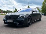 Mercedes-Benz S 63 AMG Mercedes-AMG S 63 4MATIC+ L Mercede...