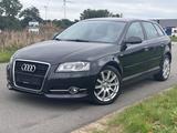 Audi A3 Sportback 2.0 TDI 140ps S-Line-Xenon-euro 5 - Audi A3 mit Diesel-Antrieb: 140 Ps