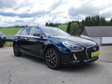 Hyundai i30 Intro *NAVI*PDC*KAM*SH*LHZG* - Hyundai i30 Gebrauchtwagen in Wuppertal