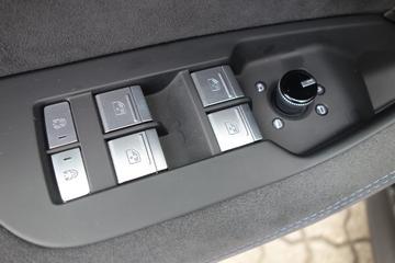 صورة مصغرة 26 لـ 2025 AUDI RS6