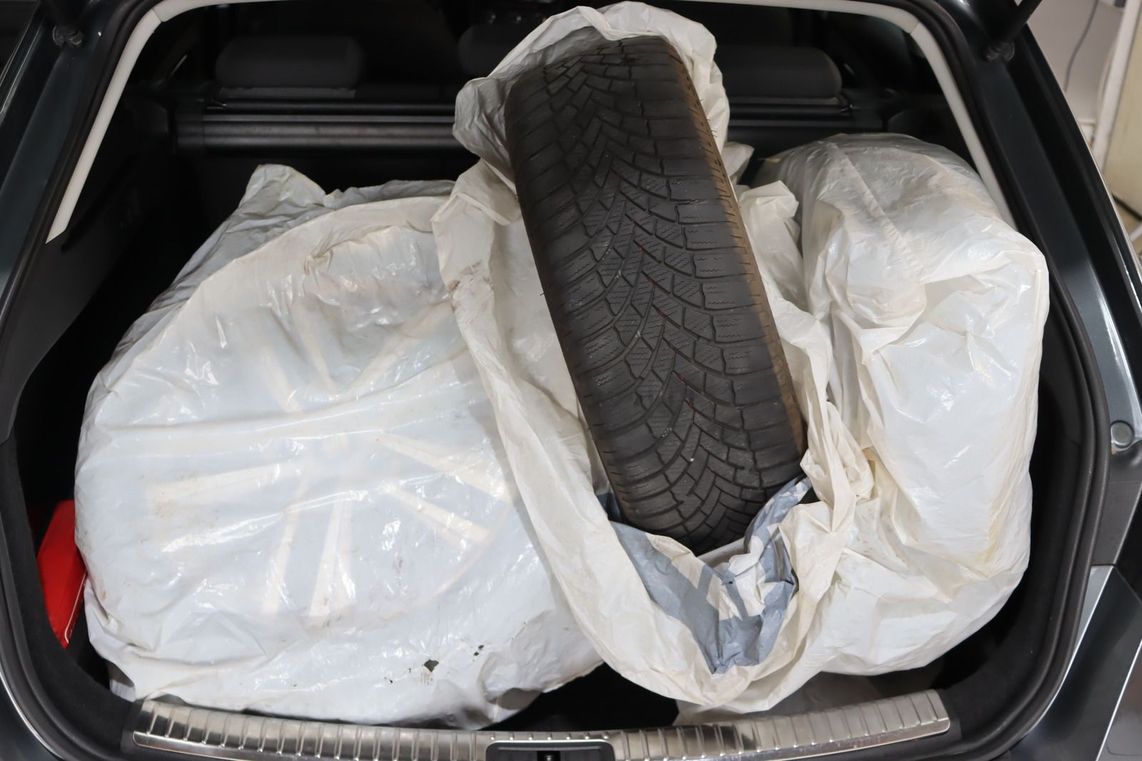 Fahrzeugabbildung SEAT Leon ST Stylance * Navi * Sitzhzg. * RFK