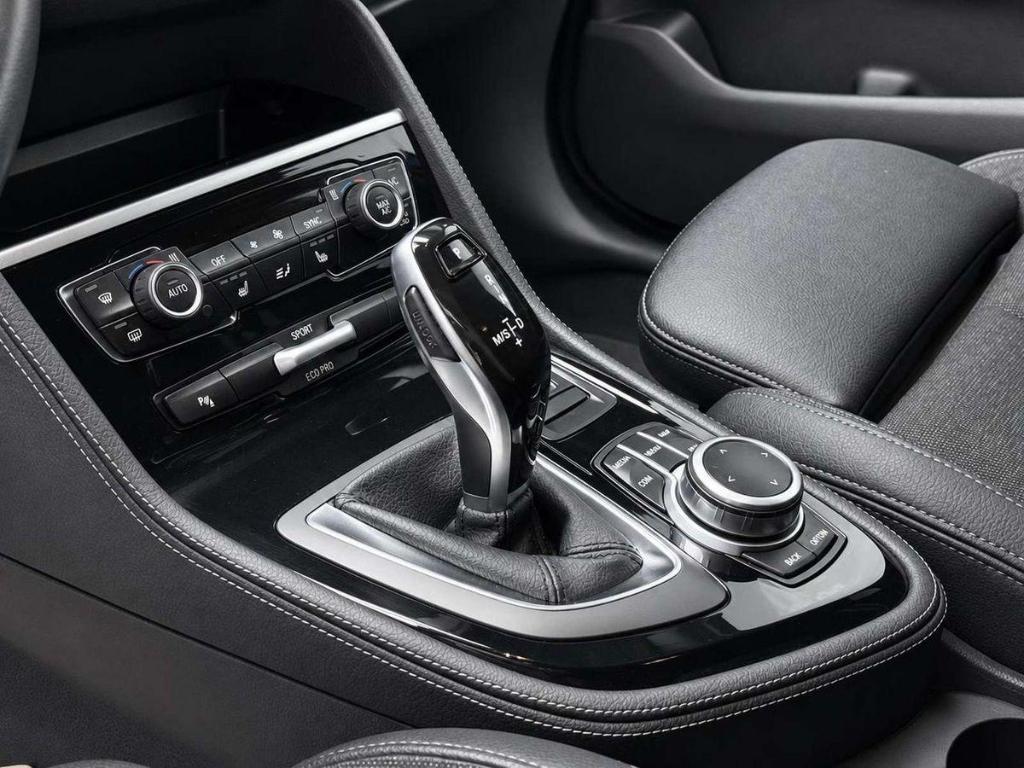 BMW 218 Gran Tourer M Sport Business 7-Sitz H&K Kame
