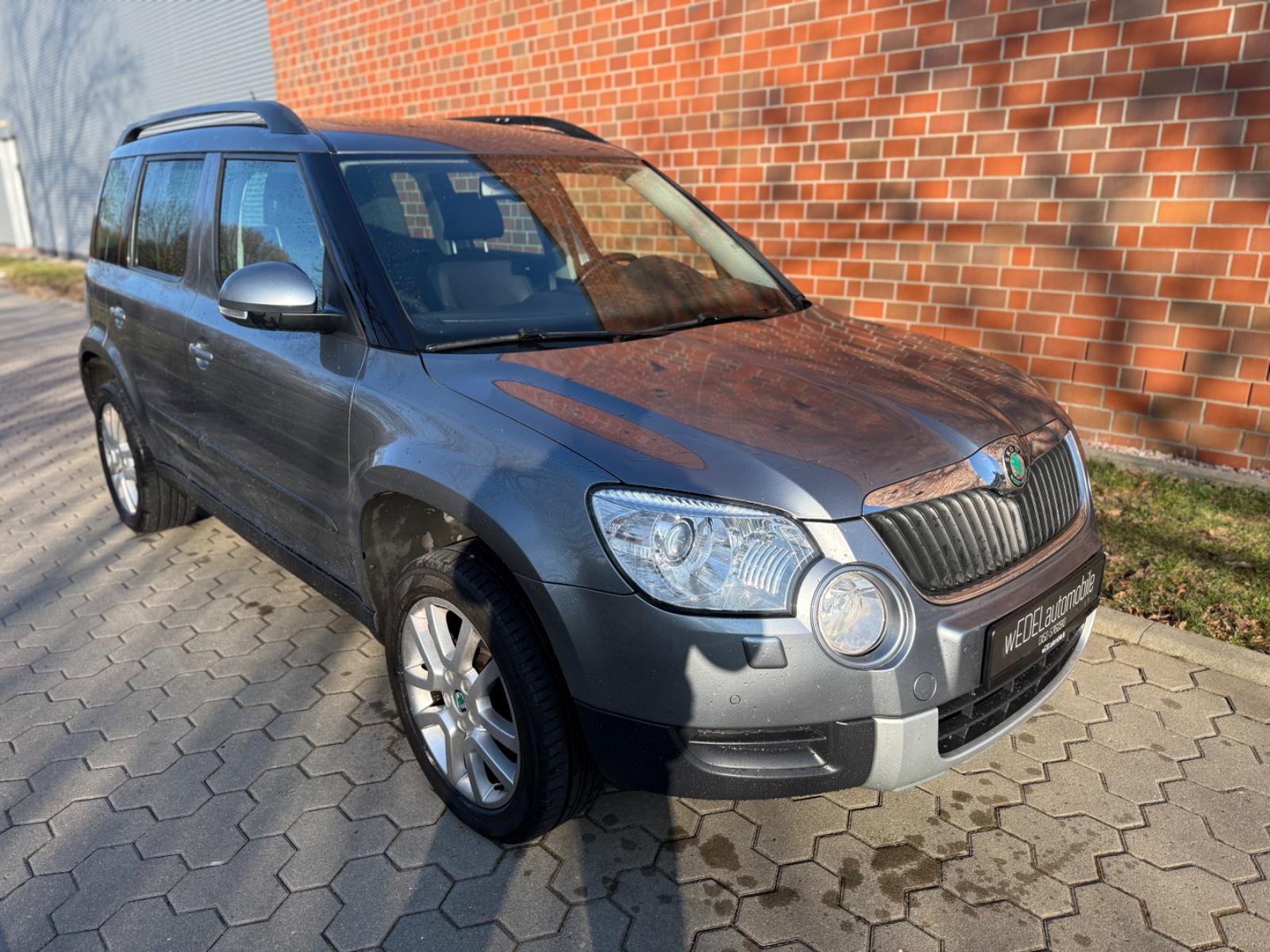 Skoda Yeti 1.2TS-DSG-LEDER-PANO-NAVI-PDC-SITZH.-ALU