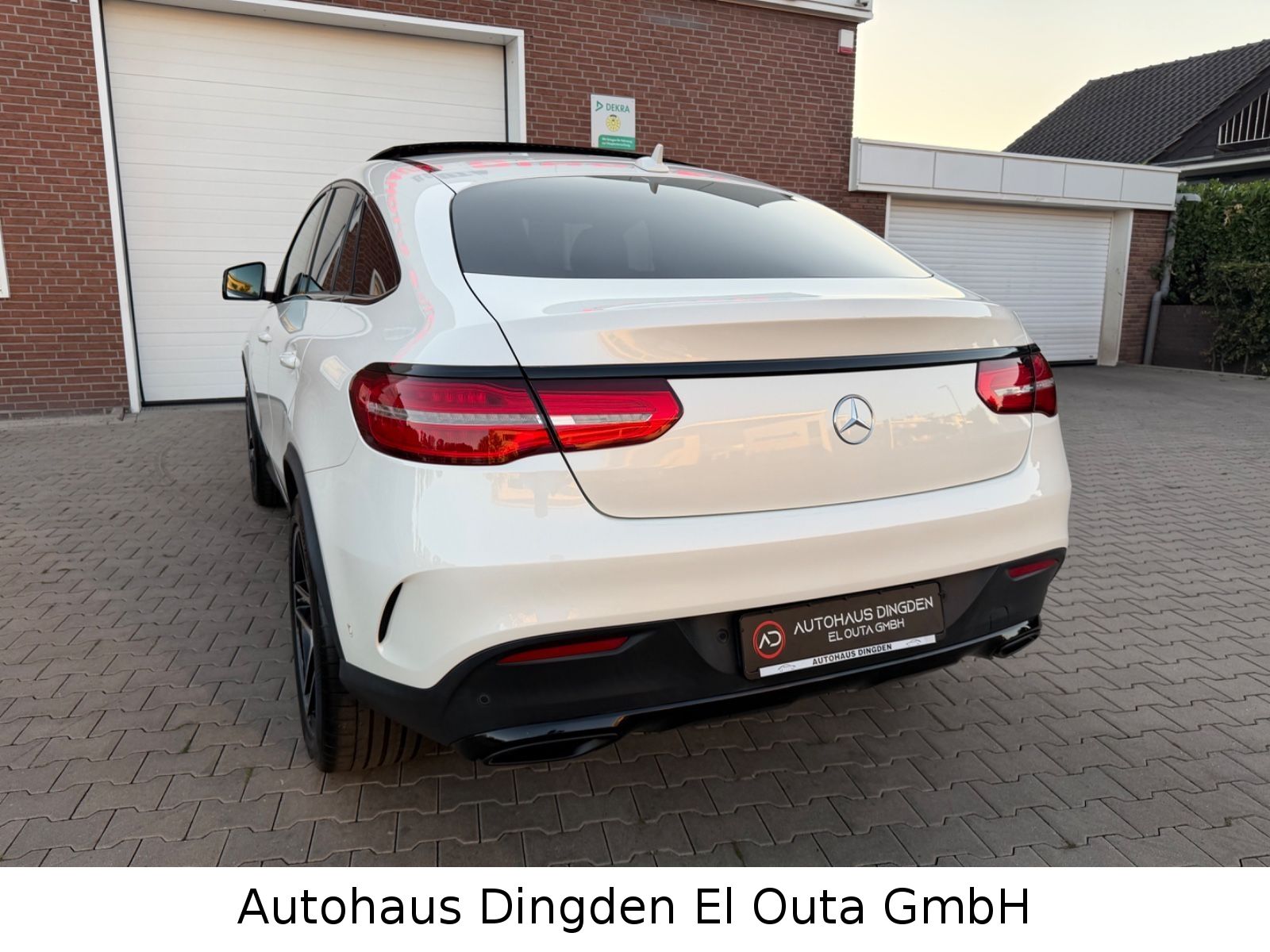 Mercedes-Benz GLE 350d Coupe 4Matic AMG Line foto 9