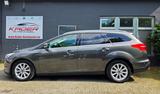 Ford Focus Turnier Titanium Autom. Navi Zahnriehm Neu - Ford Focus: Auto