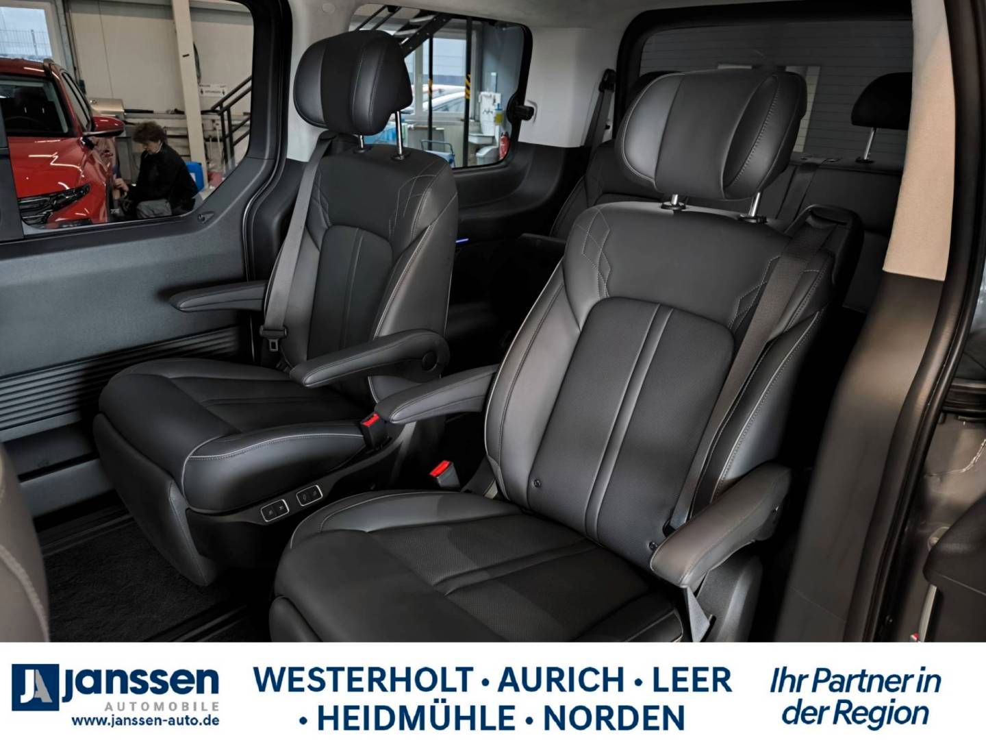 Fahrzeugabbildung Hyundai STARIA 7-Sitzer  SIGNATURE