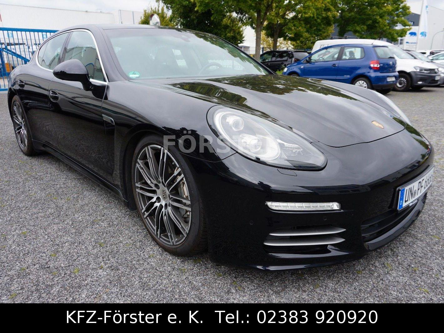 Porsche Panamera 4 S Inspektion + Reifen NEU