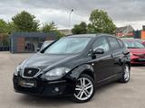 Seat Altea XL Sun 1.4l  AHK/SHZ/Navi/HU/WENIG KM - scheckheftgepflegte Seat Altea