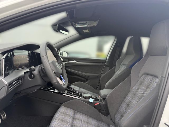 Golf 8 VIII GTE 1,5 l eHybrid AHK-el. klappb. Na