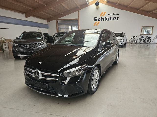 Mercedes-Benz B 200d Progressive Business AHK