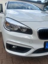 BMW 216 Active Tourer 216i Advantage Advantage - BMW 216 Active Tourer aus 2016