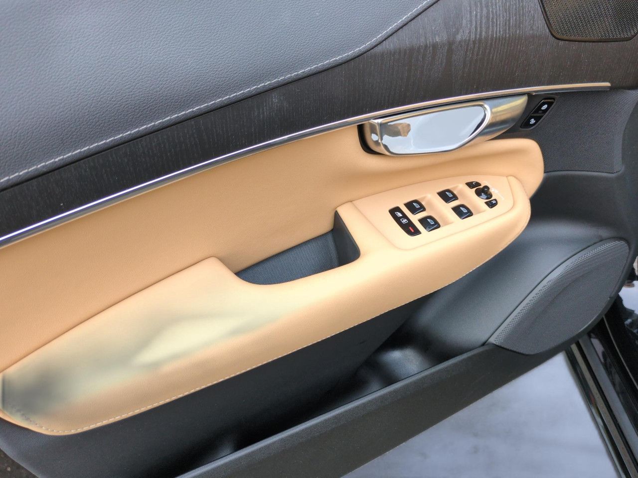 Volvo XC90 - Bild 8