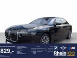 BMW i7 xDrive60 Limousine Masage PanoSky InnoPaket - BMW i7 in Stuttgart