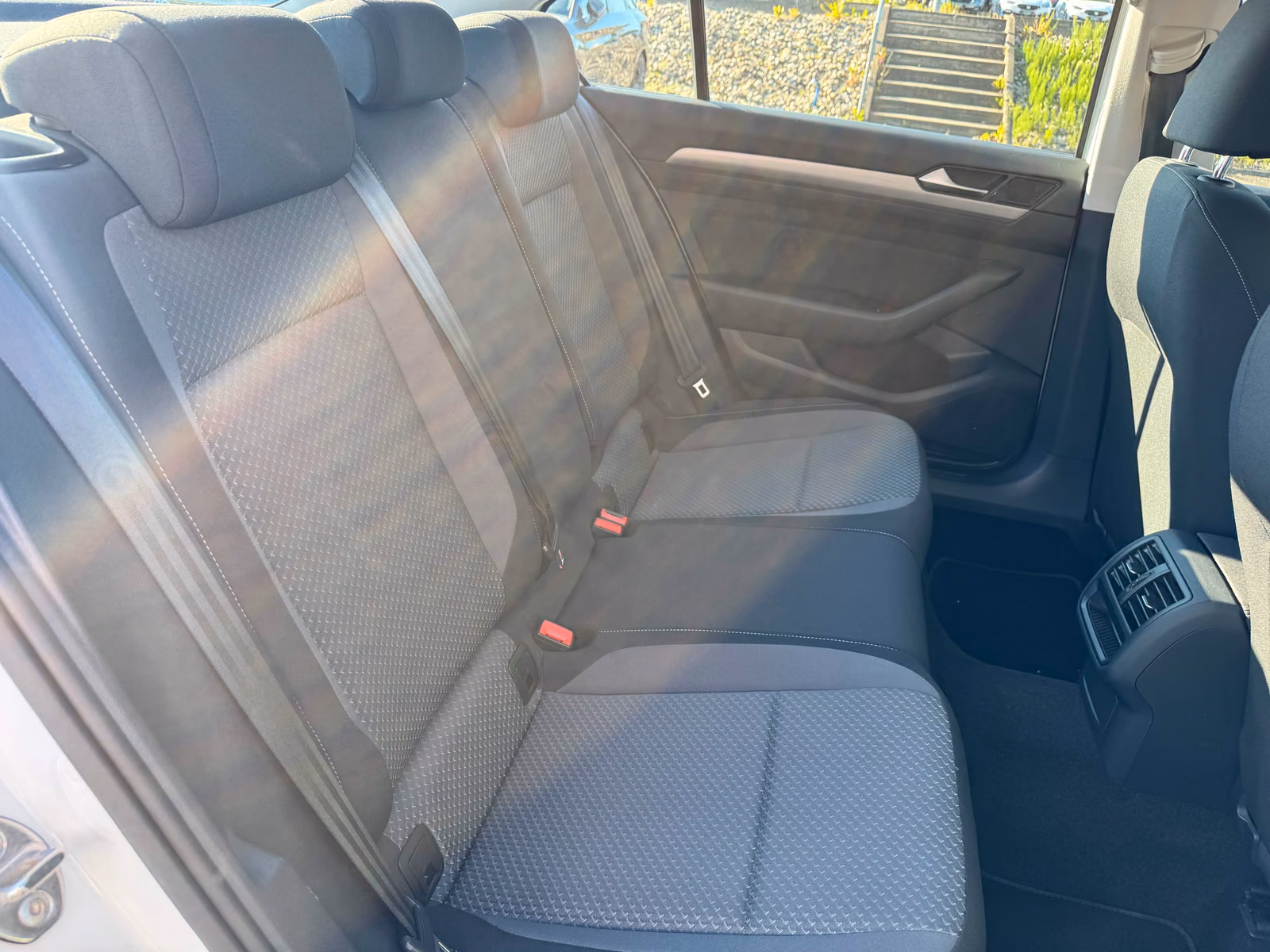 Volkswagen Passat Lim 2.0 TDI DSG ACC AHK KAM LED PDC eKLAP, миниатюра 15