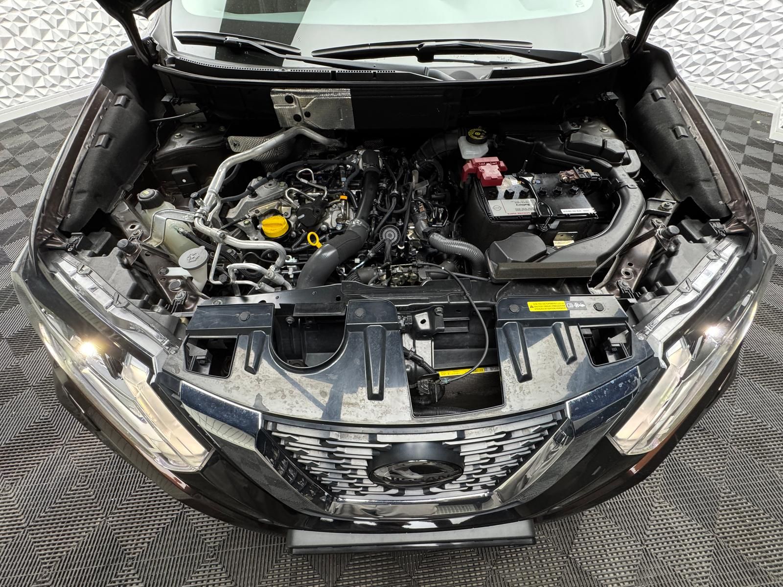 Fahrzeugabbildung Nissan X-Trail 1.3 DIG-T/N-CONNECTA/PANO/AHK/DSG/1.HAND