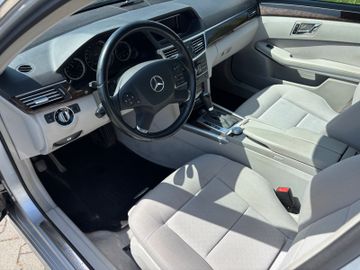 Mercedes E 200 - 10