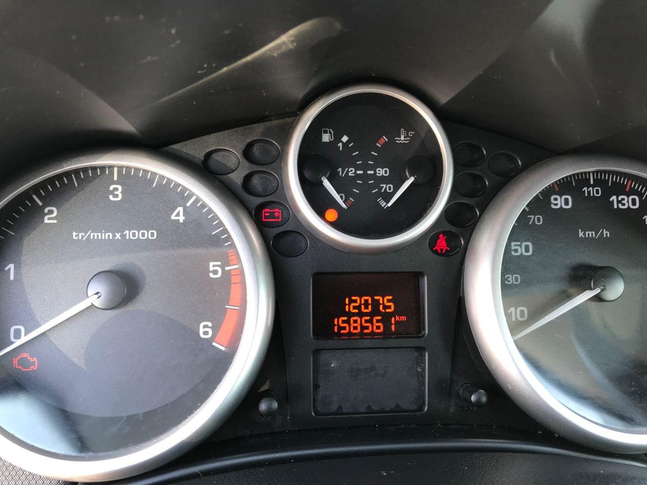 Peugeot 207 2013 — photo 11