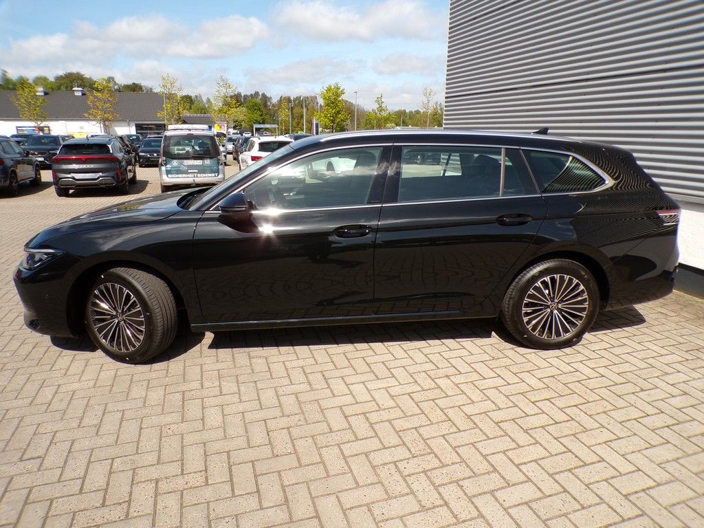 Fahrzeugabbildung Volkswagen Passat Elegance  2.0 TDI 110 kW Elegance DSG*AHK