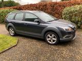 Ford Focus 1,6 x-Road / Titanium Turnier  - Ford Focus aus 2010: Titanium