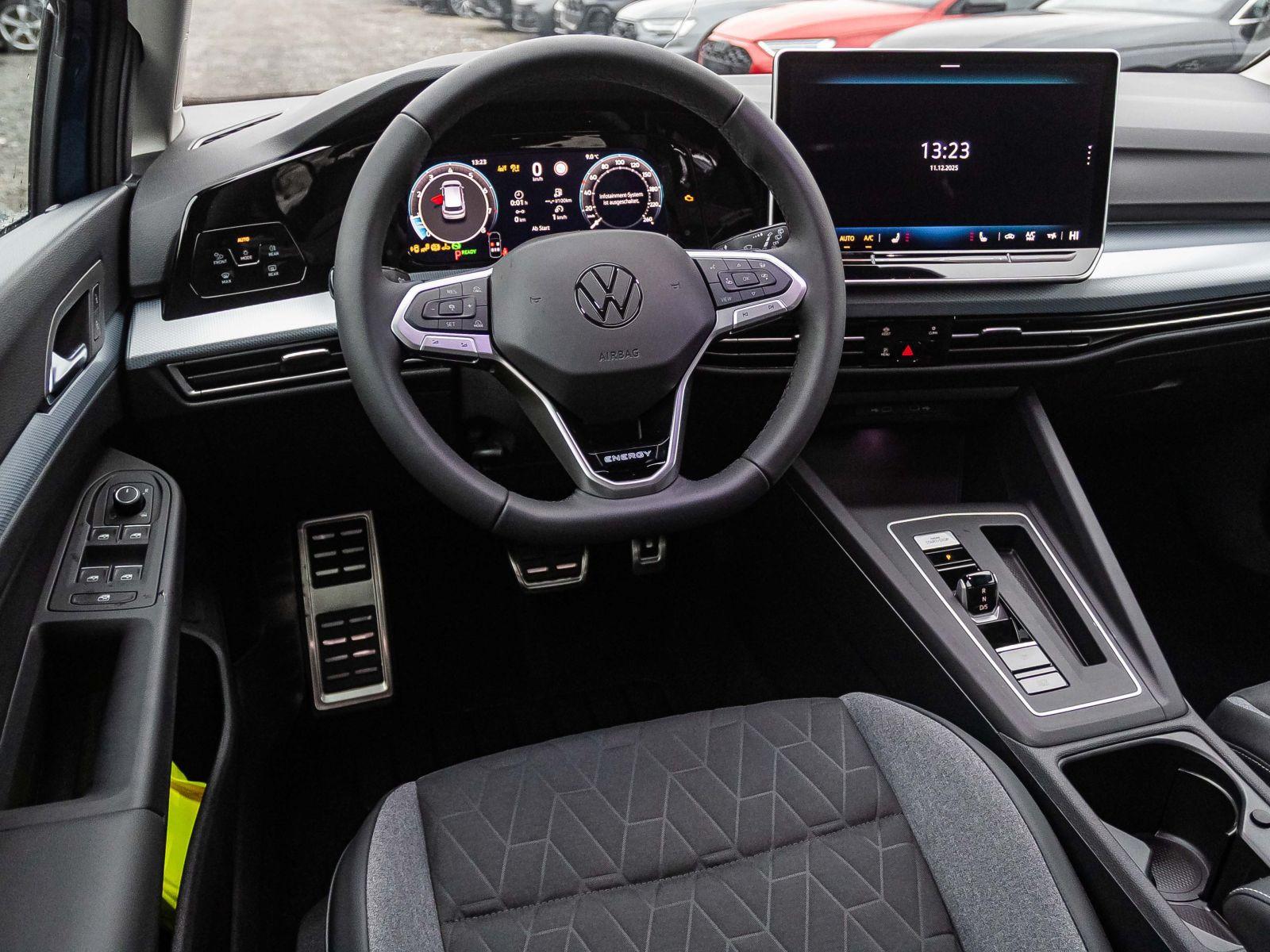 Volkswagen Golf VIII Life 1.5 eTSI DSG Navi LED ACC CarPlay, миниатюра 14