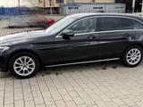 Mercedes-Benz C 220 d T 9G-TRONIC Avantgarde  - Mercedes-Benz 220: Automatik