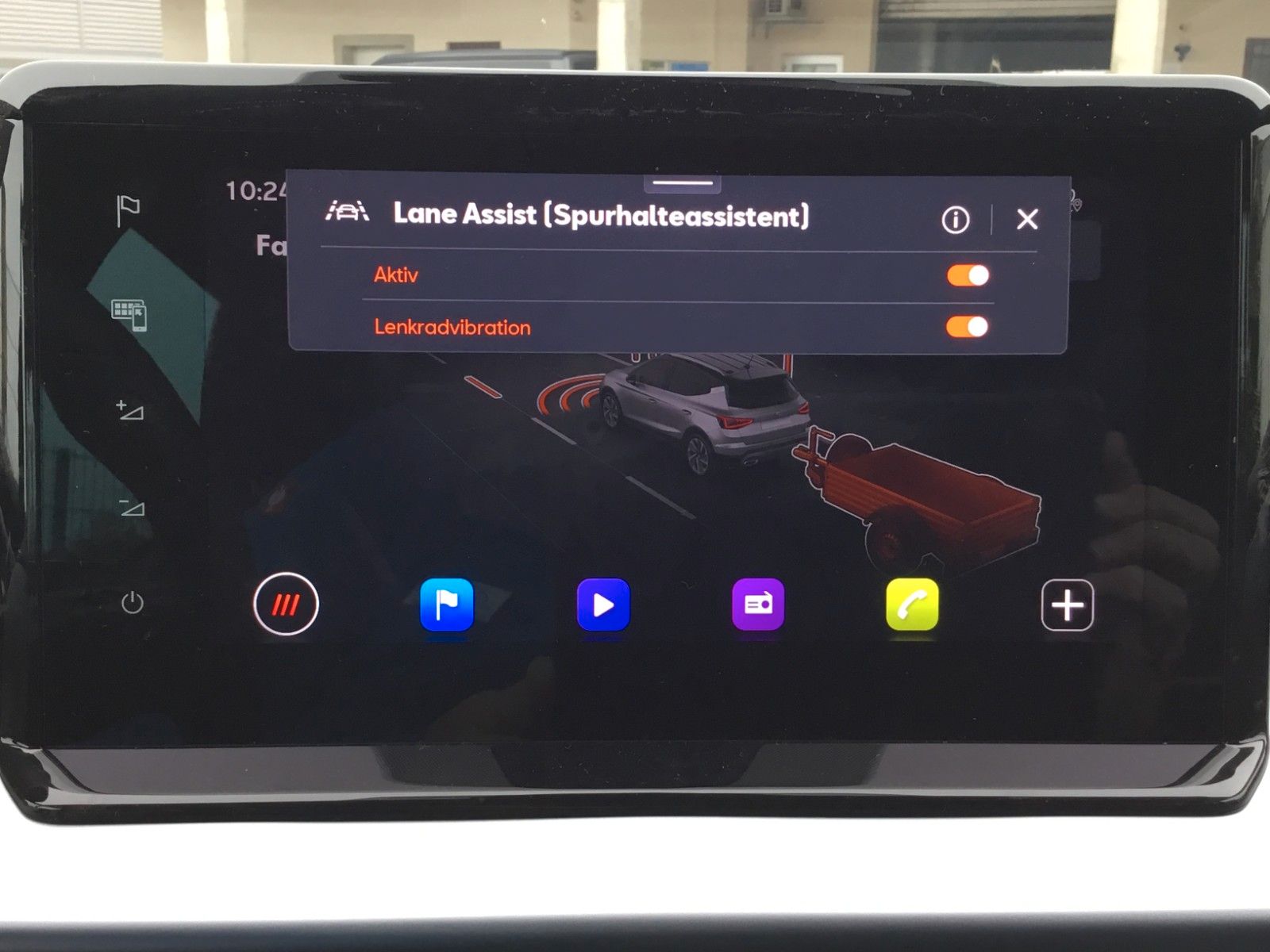Fahrzeugabbildung SEAT Arona FR 1.5 TSI DSG+AHK+ACC+17"+Navi+Kamera