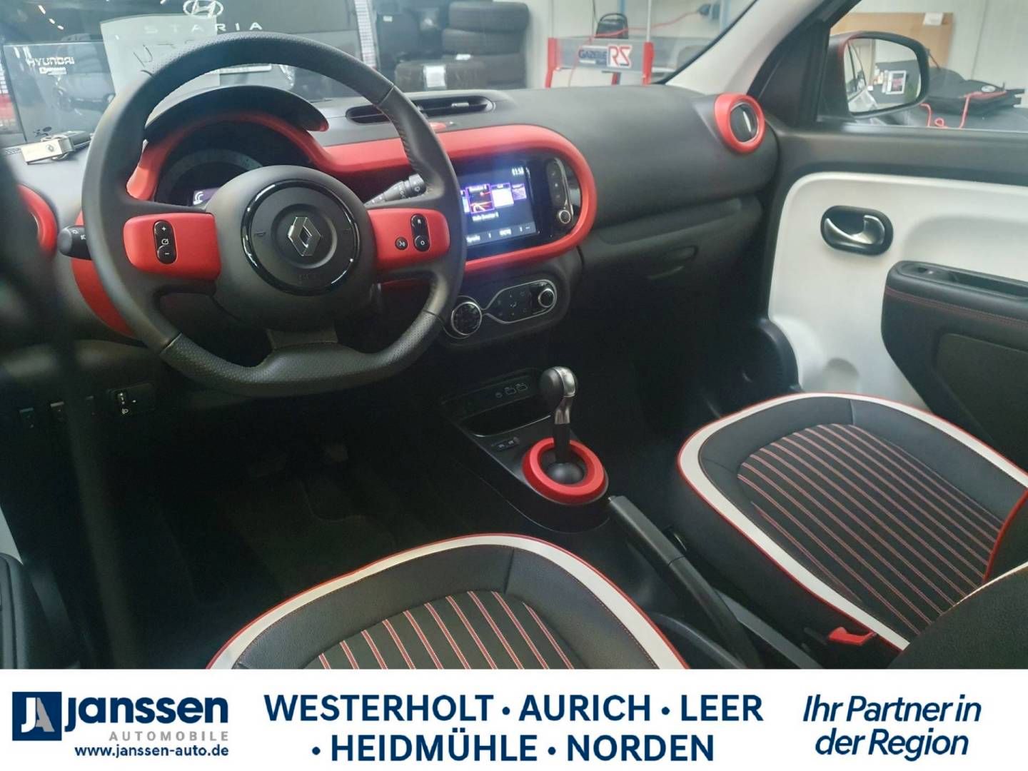 Fahrzeugabbildung Renault TWINGO E-TECH 100% el.