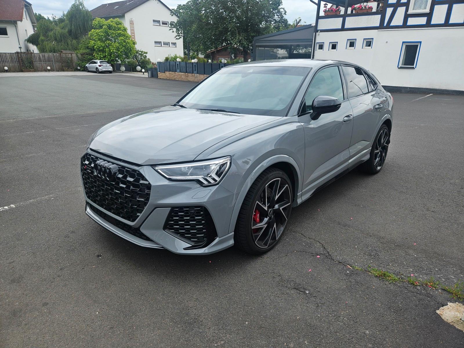 Audi RS Q3 quattro 280kmh/21"/RS-Paket/RS-AGA/Raute