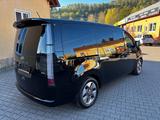 Hyundai Staria 2.2 Prime 4WD 1 Hand Alu Autom Nav - Hyundai mit Diesel-Antrieb: Automatik