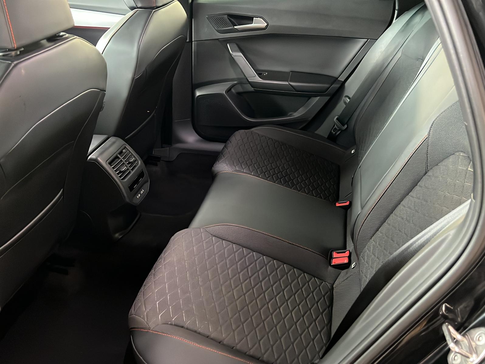 SEAT Leon 1.5 TSI FR*KeyGo*Navi*LED*DAB*ACC*Kamera, миниатюра 4