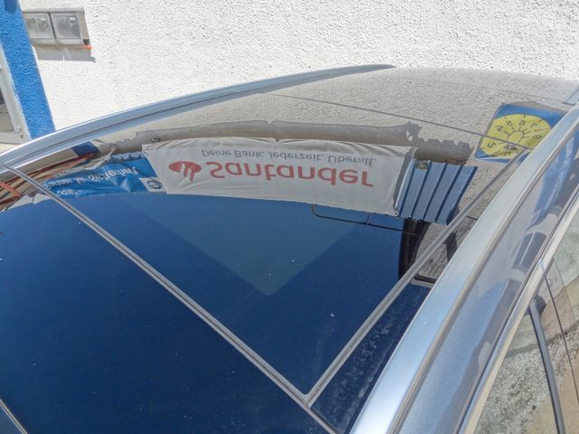 Fahrzeugabbildung Mercedes-Benz C 200 4Matic/2.Hd/Pano/AHK/Kam/Navi/77TKM/